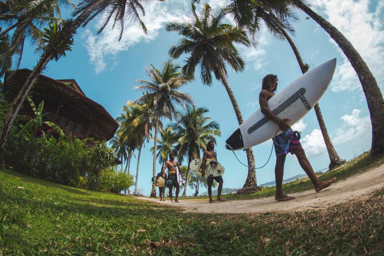 Aqua Lounge Hostel Bocas del Toro Exterior photo